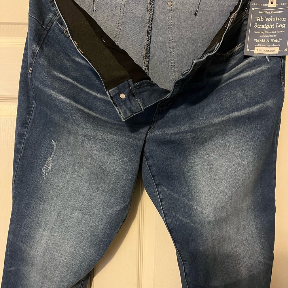 New!! Democracy
Women's "Ab" Solution Straight Leg Jean Size: 18W - Picture 2 of 6